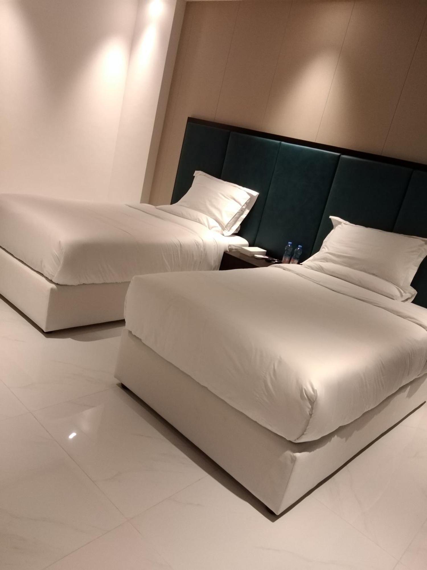 Nebula Hotel Duqm Exterior photo